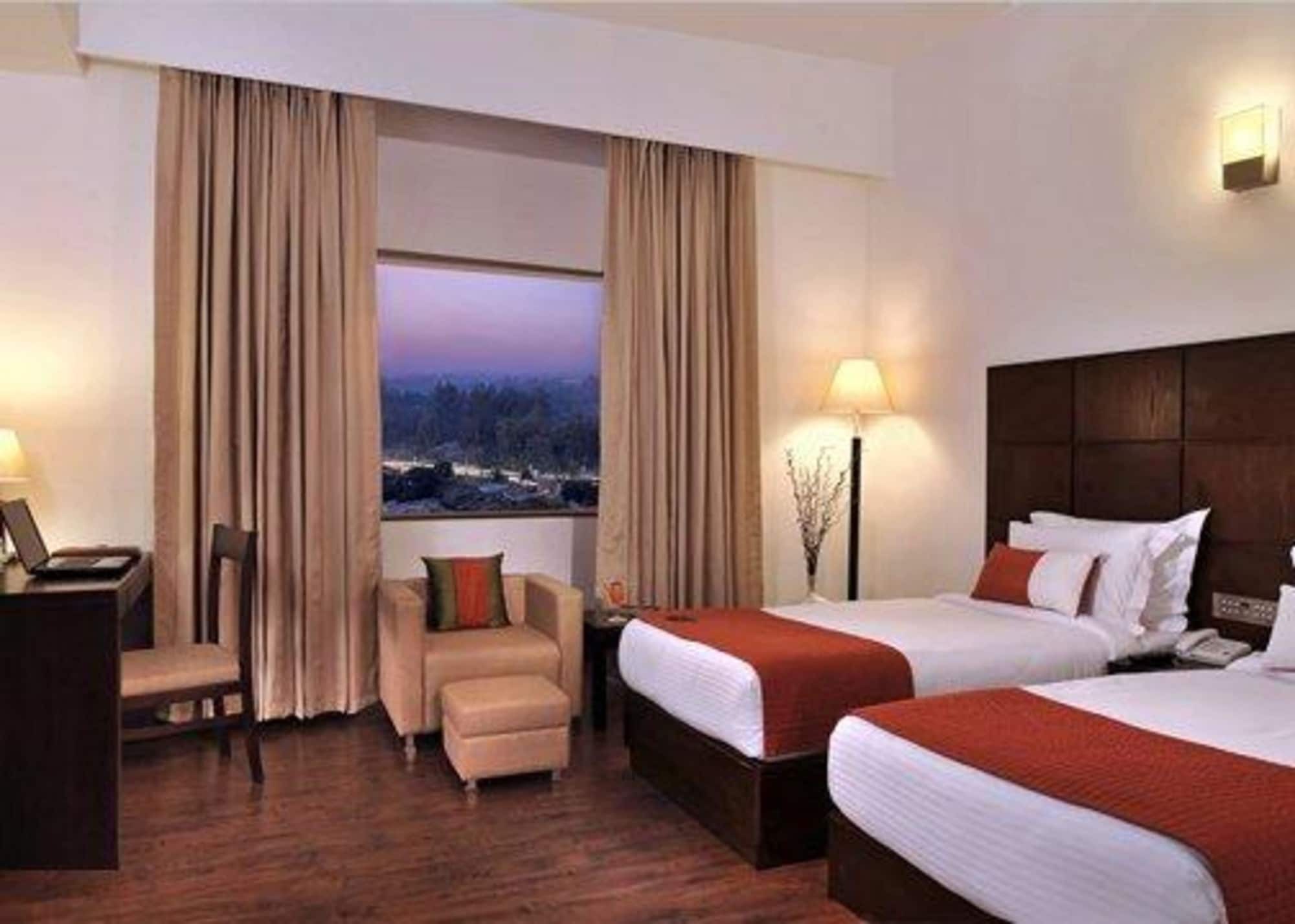 Comfort Inn Tulip Heights Bathinda Room photo